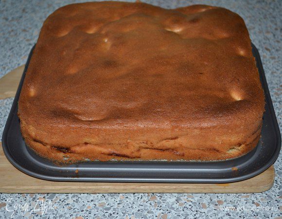 Отправляем в разогретую до 180С духовку на 40-45 минут.