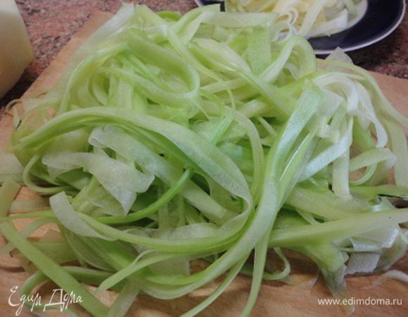 Вот такая красивая и полезная овощная лапша получилась.