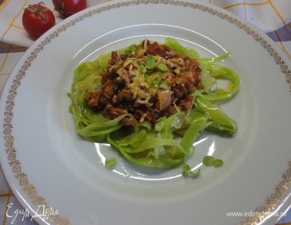 При подаче можно посыпать любимым сыром.