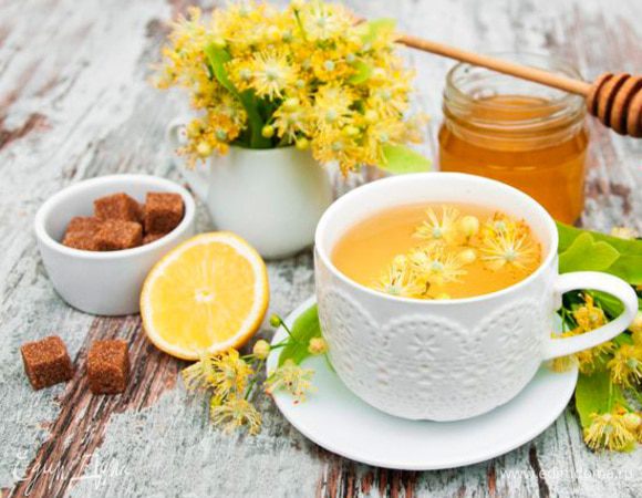 Готовый настой разлить по чашкам, по вкусу добавив мед и натертый на терке имбирь. 

Такой полезный чай, приготовленный на очищенной воде с помощью фильтра BRITA, обязательно придется вам по вкусу!

