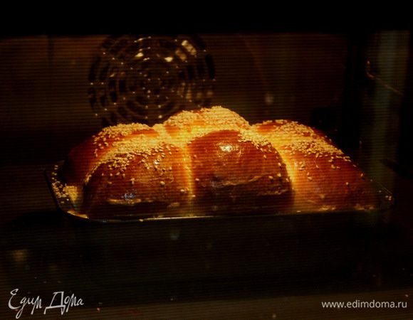 Отправить в духовку, разогретую до 190 градусов, на 30 минут. 