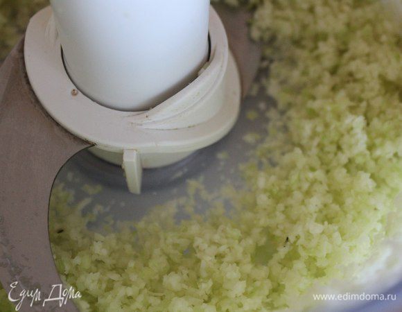Измельчаем в кашицу.