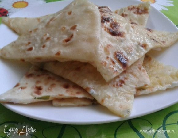 Можно разрезать их на 4 части и подавать со сметаной. Попробуйте, очень вкусно и, самое главное, полезно!