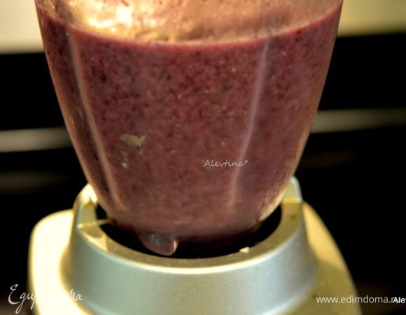 Взбить все до однородной массы.