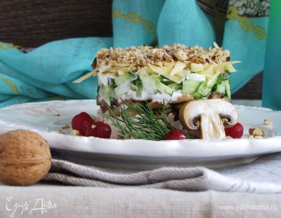 Снимаем кольцо и украшаем по своему желанию. Например так))