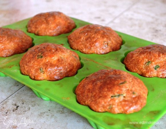 Все в духовку на 20-25 мин при 180С (ориентируйтесь по золотистой корочке). Приятного аппетита!