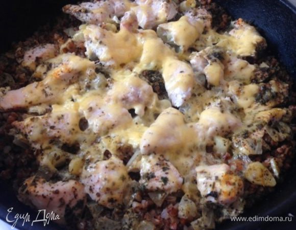 Выпекать 30-40 мин в разогретой до 180 духовке.