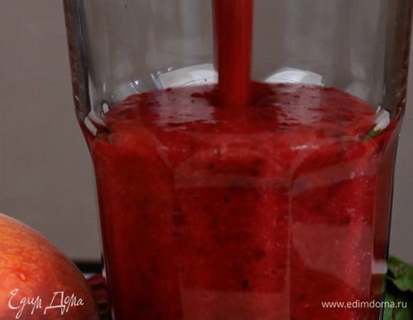 Все ингредиенты взбить в блендере.