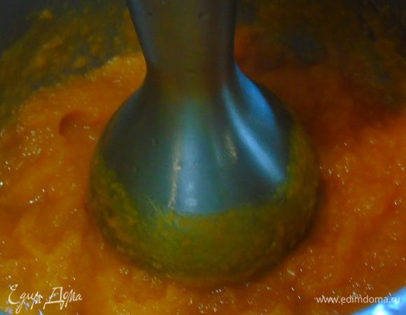 Тыкву пюрируйте.