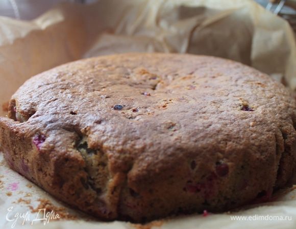 Первые 5 минут выпекать при 200 градусах, затем при 180 еще 35 минут.
Остудить на решетке.
