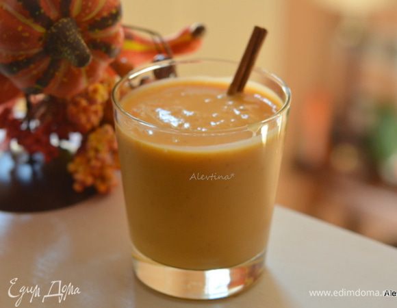 Разлить по емкостям. Подаем с палочками корицы. Наслаждаемся вкусом!