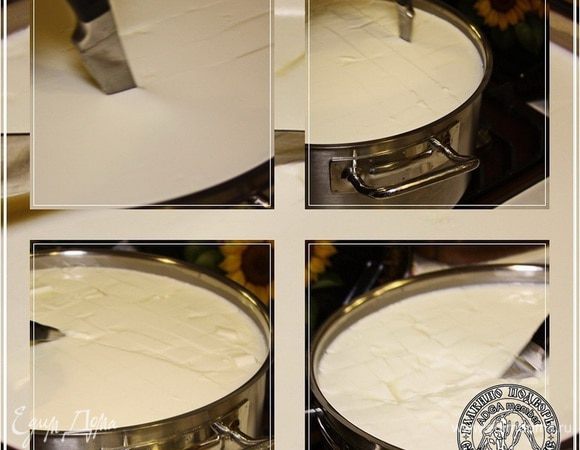 А потом разрезаем сгусток. По плоскости. Сначала вдоль. Потом поперек. Можно и наоборот – тут дело хозяйское. А потом и по «в глубине». Чтобы, значит, сгусток измельчить.