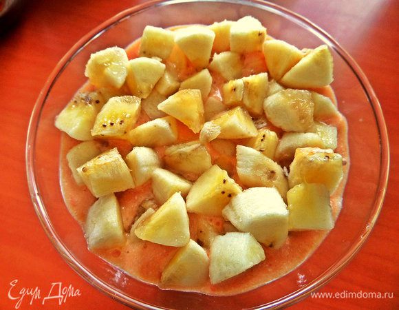 И аккуратно выстраиваем на поверхности напитка.