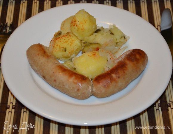 Можно отварить в воде при 80-90 градусах в течение часа. Можно обжарить. Перед приготовлением не забыть проткнуть каждую аккуратно иголочкой.