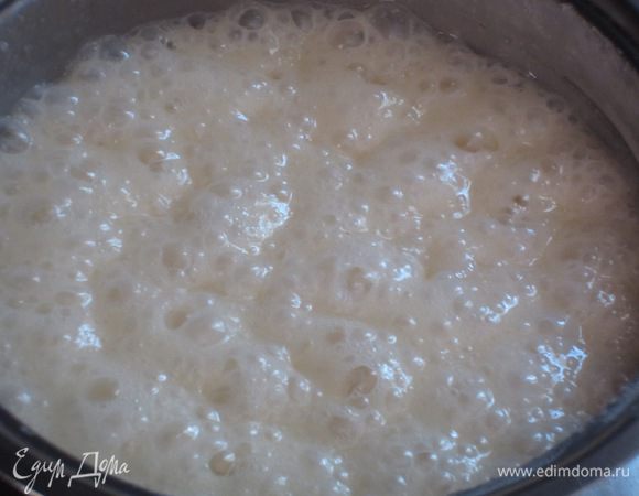 За 10 минут до окончания ввести 20 г сахара.