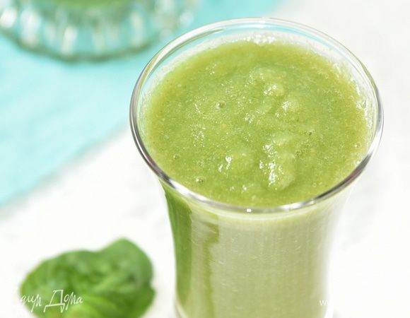 Перелить в бокалы. Угощайтесь! 