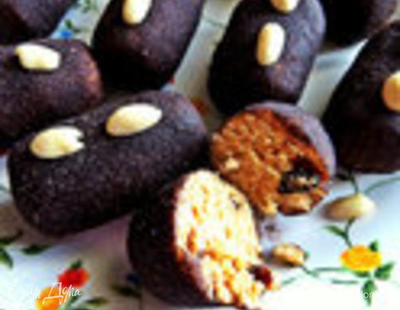 Готовила с ним любимую всеми "картошечку": http://www.edimdoma.ru/retsepty/75128-pirozhnoe-kartoshka-s-domashney-filadelfiey