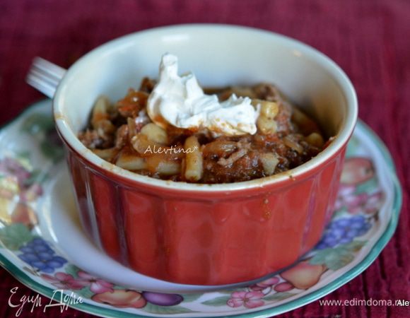 Подаем к столу со сметаной по желанию. Приятного аппетита.