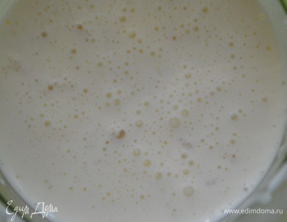 Желатин замочить в 50 мл сливок, как разбухнет нагреть,но не кипятить. До полного растворения желатина.Немного остудить.