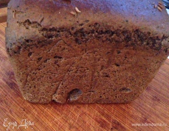 Берем хлебушек (он должен умещаться на ладони и может быть как квадратной так и круглой формы).