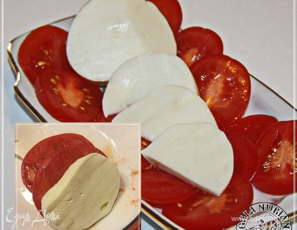 Сыр получается немного плотнее и более упругий, чем из коровьего молока. Но это еще и специфика молока именно от нубийских коз. Как съедать? Ну, это очень просто. Лучше всего с хорошим! Настоящим помидором. 
