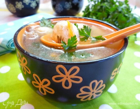 Сервируем стол и зовем семью к обеду! Приятного всем аппетита!