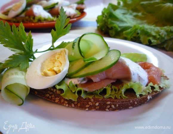 Приятного всем аппетита и удачного дня!