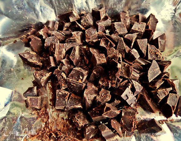 Шоколад 50% порубить.