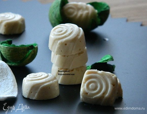 Приятного аппетита!
Моим мужчинам не хватило шоколада, поэтому можно вполне экспериментировать с вкусовыми добавками: шоколад, орехи, какао!
