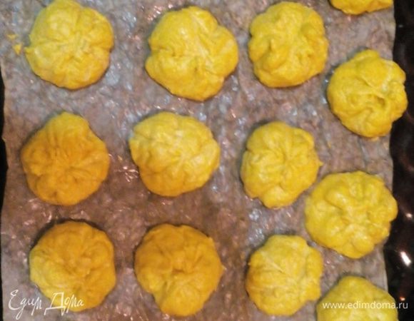 Ставим печься на 15-20 минут в зависимости от вашей духовки.