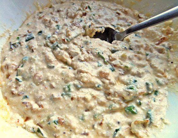 Добавить остальные приправы, перемешать.