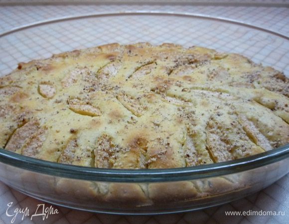 Выпекаем клафути в разогретой духовке при температуре 180 градусов в течении 30-40 минут.