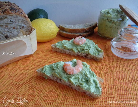 Подавать с хлебом или крекерами.