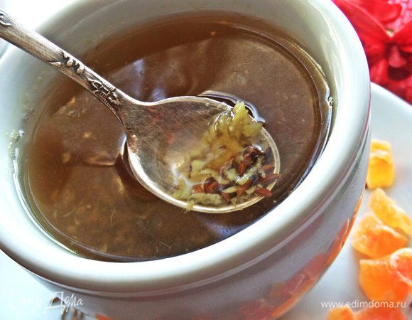 Немного тмина попадёт в чашку, но он осядет на дно!