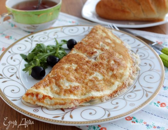 Выкладываем на тарелочку и сразу же подаем!