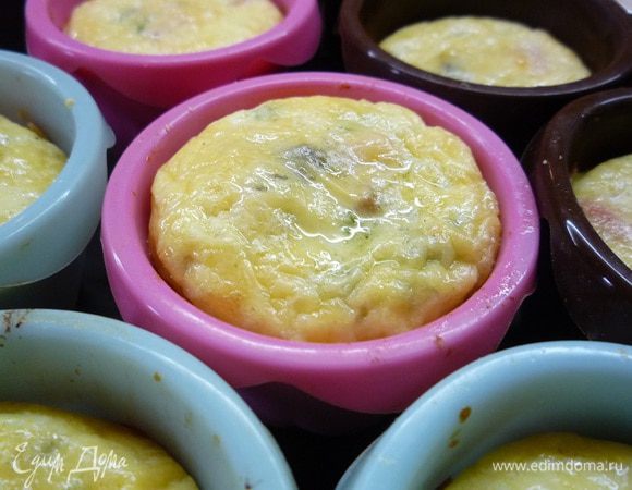 Когда начали остывать, то немножко осели.