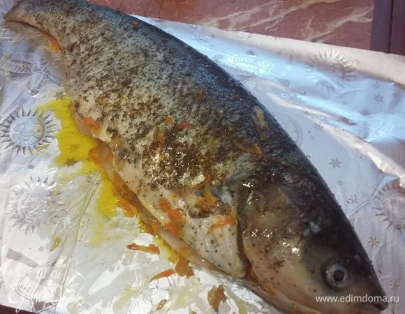 Наполнить рыбу готовой начинкой. 