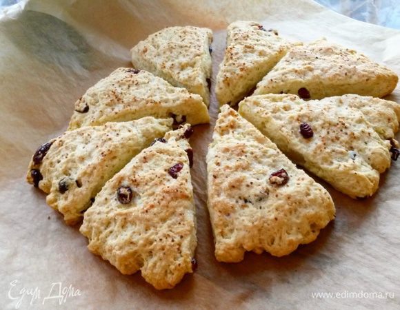 Запекаем 12-15 минут до слегка золотистого цвета. 
Приятного аппетита!