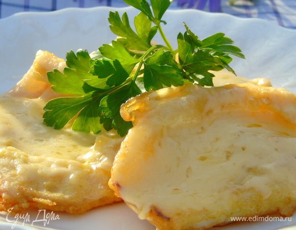 Как сыр расплавиться сразу же подавать. Приятного аппетита!!!