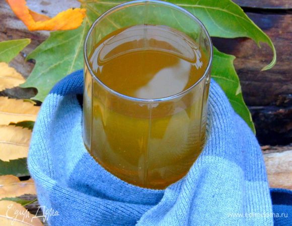 Разлить по чашкам и по вкусу добавить мед. Приятного и вкусного вам чаепития!!!