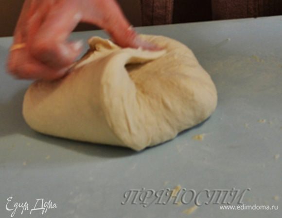 Каждый раз захватывая как можно больше воздуха. 