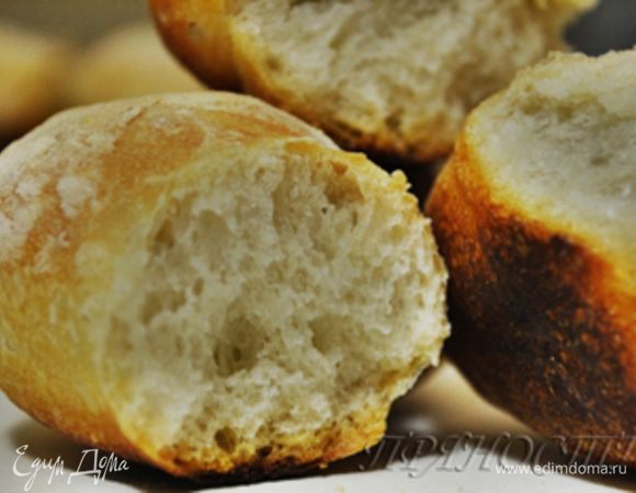 Наш хлеб. Хлеб с душой, который впитал в себя тепло ваших рук, частичку вашей души. Это СКАЗКА. У меня имеется отличная хлебопечка, но хлеб испеченный в ней никогда не получается ТАКИМ. Если вы решитесь попробовать испечь такой хлеб — вы влюбитесь в него, поймете, что НАСТОЯЩИЙ хлеб может быть только таким…