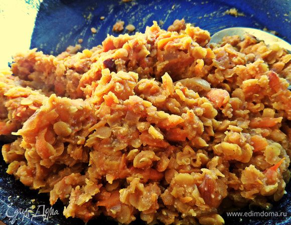 Тщательно растираем, оставляем на пару минут и снова перемешиваем, чтобы получить однородную массу.