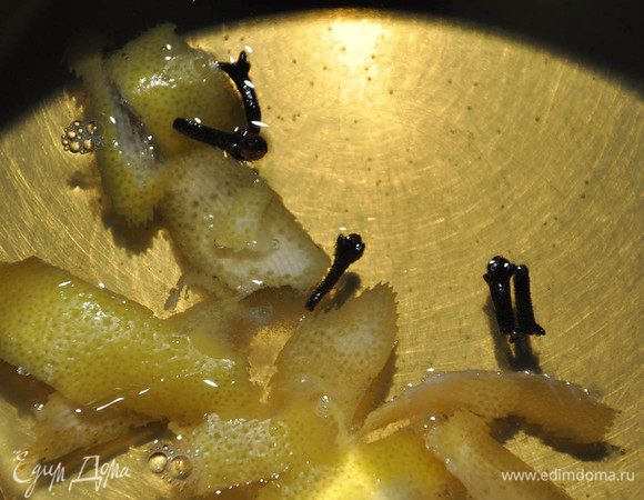 Добавить гвоздику.