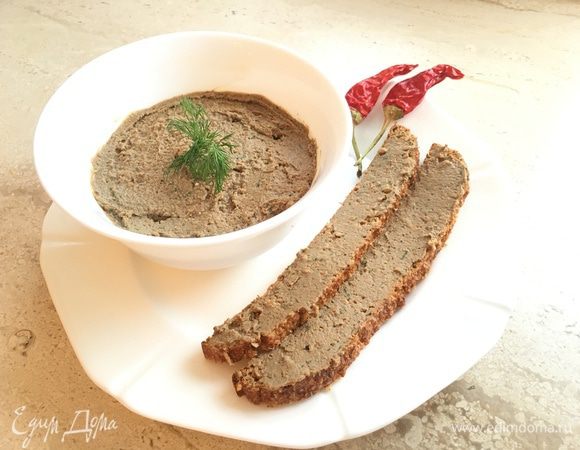 Мой диет-вариант вкуснейшей закуски без вреда фигуре — паштет на кусочке хлеба http://www.edimdoma.ru/retsepty/77849-aromatnyy-hleb-iz-otrubey-bez-muki-dieticheskiy