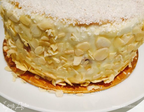 А уж потом миндаль и кокосовая стружка!