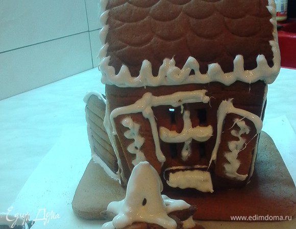 Это вид на одно из окон.