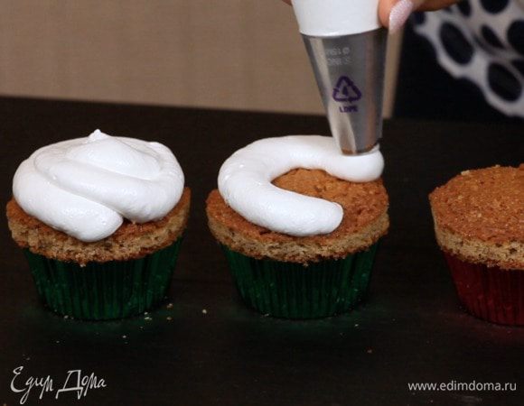 Для всех 3 вариантов понадобится сделать основание-шапочку.