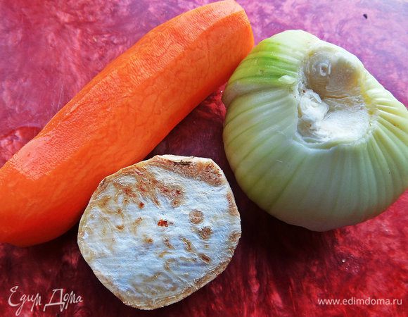 Овощи моем, чистим.