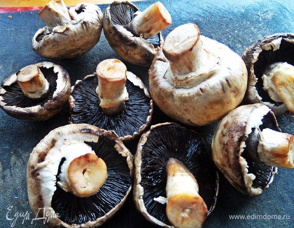 Грибы тоже.